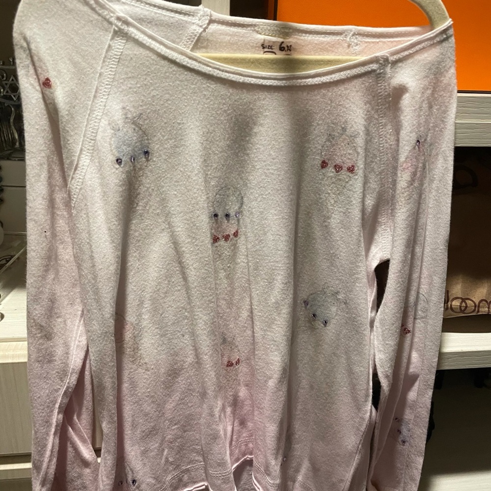 Unicorn ice cream top w rhinestones and sparkle